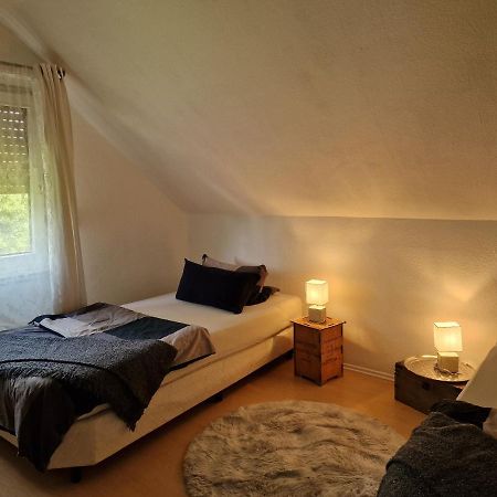 Rosindell Brunnenhaus Apartment Halle  Luaran gambar