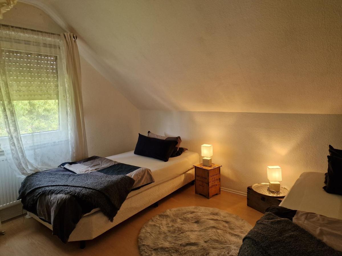 Rosindell Brunnenhaus Apartment Halle  Luaran gambar